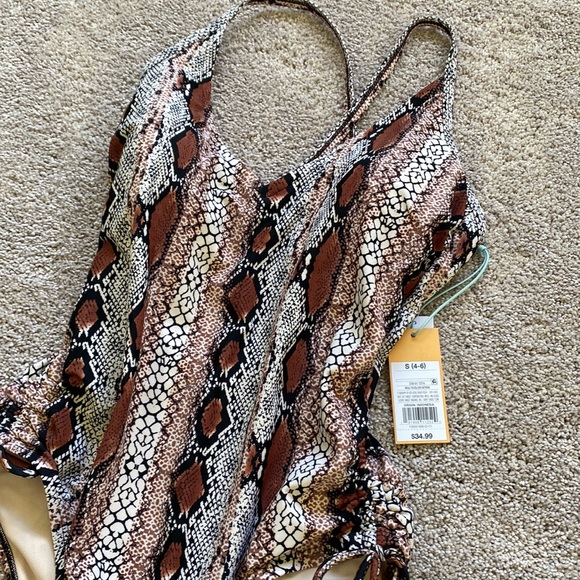 KONA SOL snake print one piece bathing suit - Picture 8 of 8